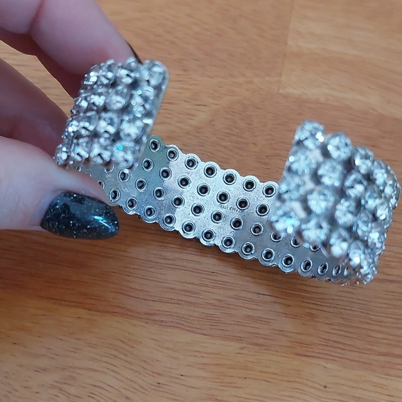 💚 Rhinestone Flex Cuff Bracelet Bling - Picture 5 of 5